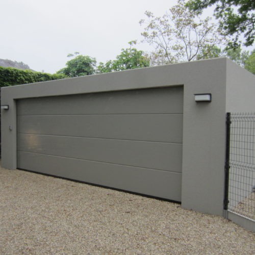 moderne garagebox in beton grijs / antraciet